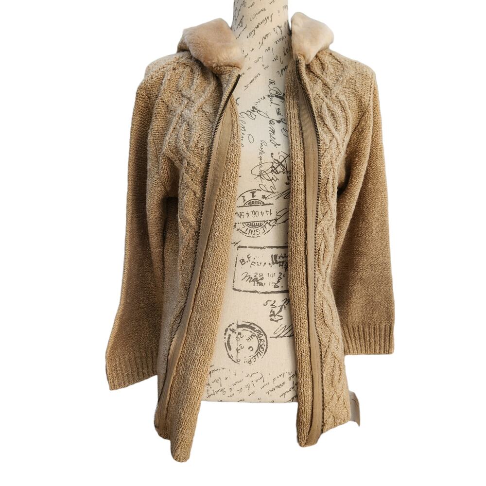 Small Oversized Tan Knit Coat Jacket Faux Fur Hood Zip Heavy Y2K Cozy - Picture 2 of 12